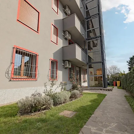 A8 Aloe Fiera Rho-milano-malpensa New With Completely Comfort * Cesate